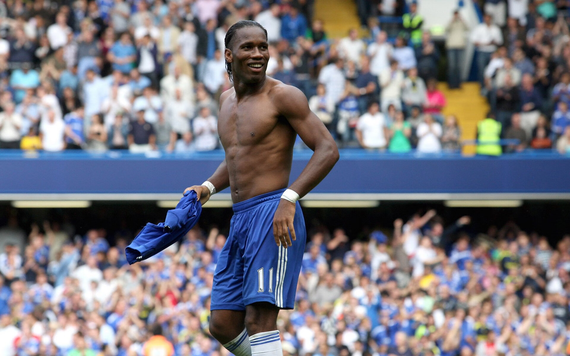 Ac米兰俱乐部官网-一场2-1！揪出山东泰山3大“水货”，冒充职业球员，冬窗必须送走